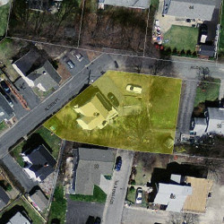 40 Alden Pl, Newton, MA 02465 aerial view