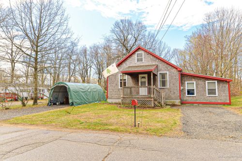 24 Copeland St, Berwick, ME 03901 exterior