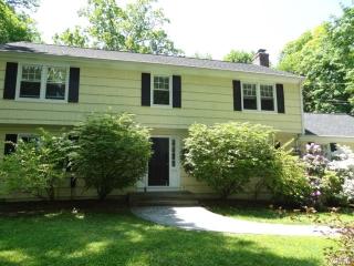 5 Big Pines Rd, Westport, CT 06880 exterior