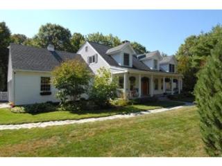 16 Bassett Rd, Wolfeboro, NH 03894 exterior