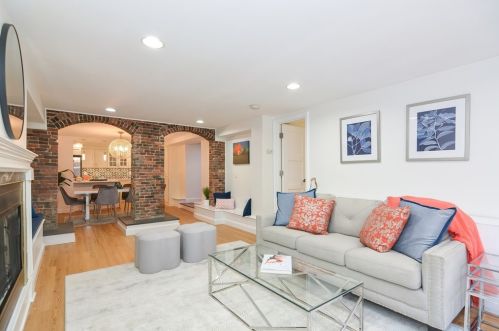692 Tremont St, Roxbury-Xing, MA 02118 exterior