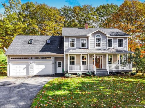 79 Axtell Dr, Oakland, ME 04963 exterior