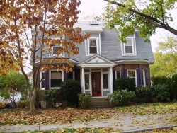 35 Commonwealth Park, Newton, MA 02459 exterior