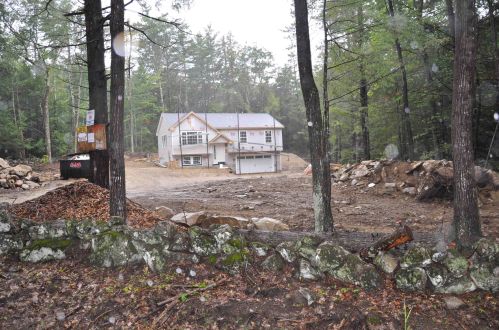80 Salisbury Rd, Mont-Vernon, NH 03057 exterior