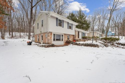 360 Beelzebub Rd, Wapping, CT 06074 exterior