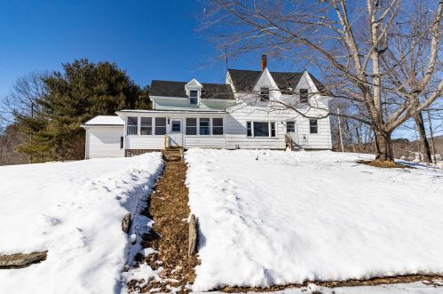 88 Island Rd, Sabattus, ME 04280 exterior