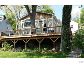 360 Fish Rock Rd, Southbury, CT 06488 exterior