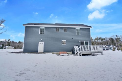 91 Grand Trail Dr, Wells, ME 04090 exterior