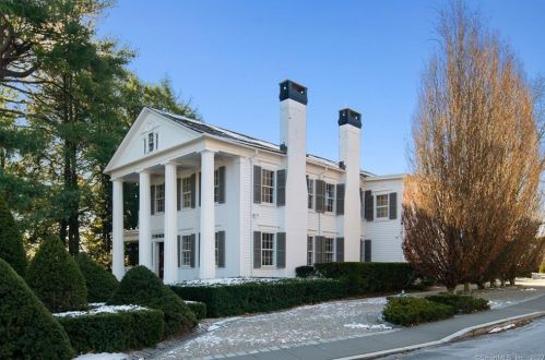 63 Park St, New Canaan, CT 06840 exterior