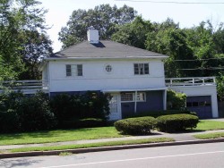 765 Dedham St, Newton, MA 02459 exterior