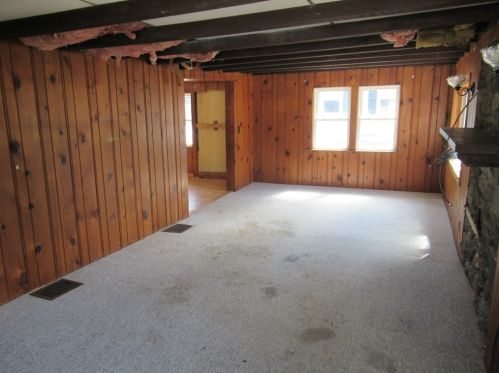 183 Palmer Rd, Monson, MA 01057 exterior