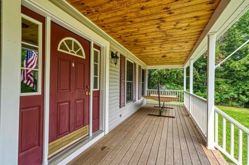 168 Colby Crossing Rd, Henniker, NH 03242 exterior