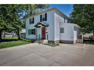 22 Markar St, Nashua, NH 03060 exterior