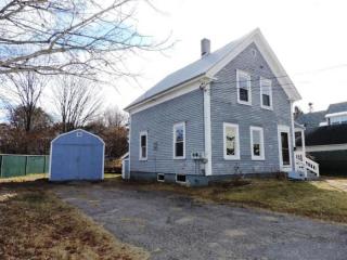 17 Girard St, Laconia, NH 03246 exterior