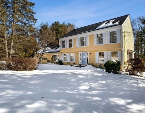 2 Cedar Ter, Acton, MA 01720 exterior