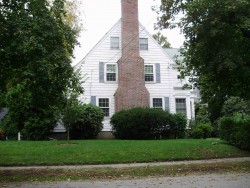 11 Allen Ave, Newton, MA 02468 exterior