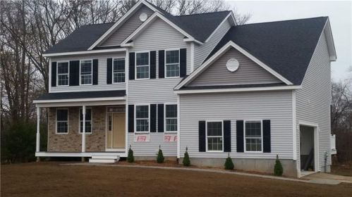 3057 Diamond Hill Rd, Cumberland, RI 02864 exterior