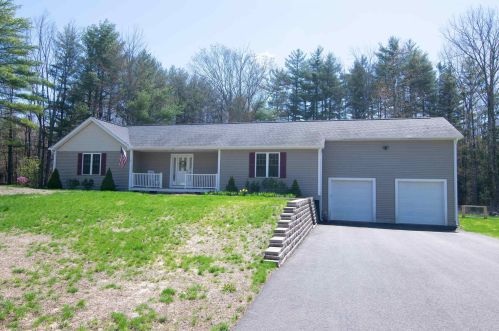 67 New Durham Rd, Middleton, NH 03887 exterior