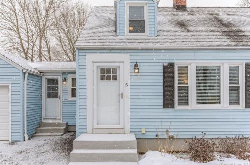 5 Edward Rd, North Branford, CT 06471 exterior