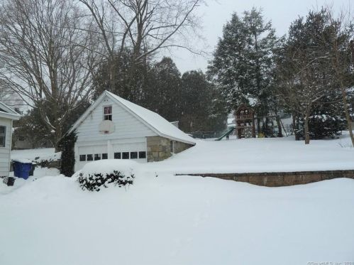 150 Maplewood Ave, Torrington, CT 06790 exterior