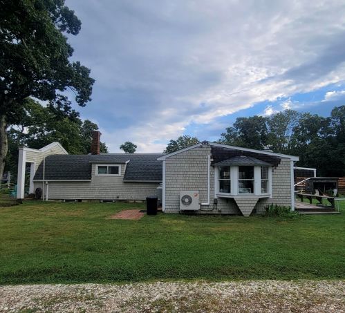 18 Towanticut St, Oak-Bluffs, MA 02568 exterior