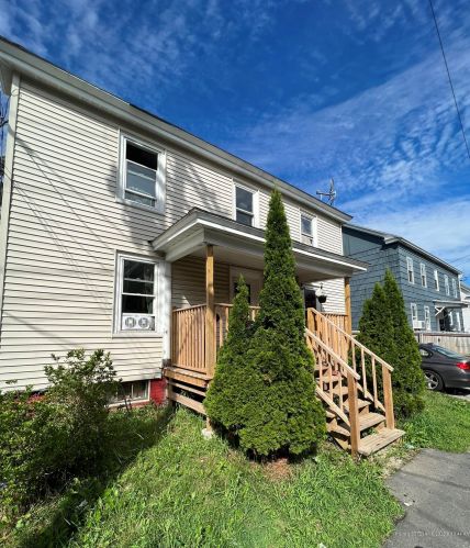 5 Shawmut St, Lewiston, ME 04240 exterior