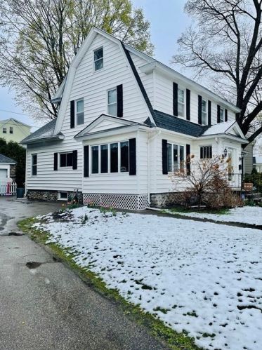 147 Coolidge Rd, Worcester, MA 01602 exterior