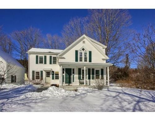 17 Lancaster Rd, Shirley, MA 01464 exterior