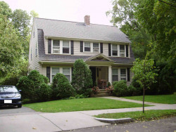 10 Tamworth Rd, Newton, MA 02468 exterior
