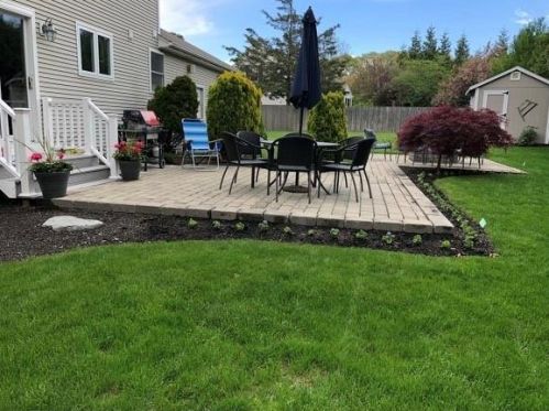 166 Ricci Ln, North Kingstown, RI 02852 exterior