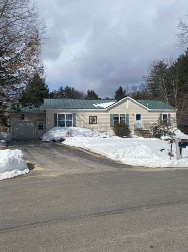185 Tucker Dr, Hopkinton, NH 03229 exterior