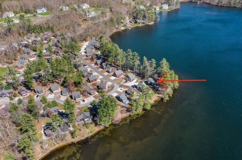 6 Summer Village Rd, Westford, MA 01886 exterior