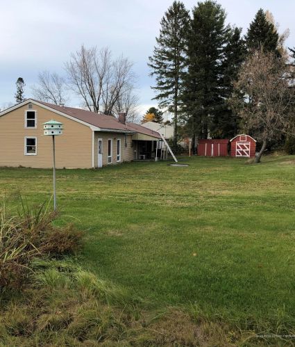 17 Sherwin St, Presque-Isle, ME 04769 exterior