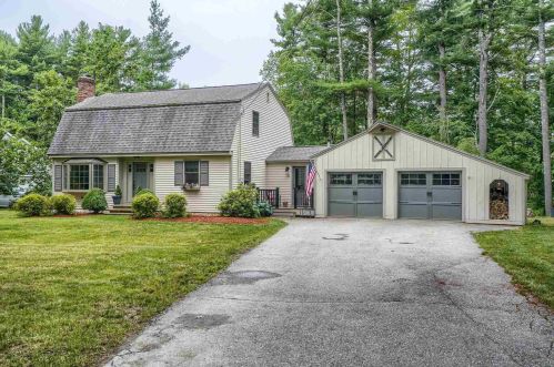 16 Golden Brook Rd, Windham, NH 03087 exterior
