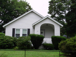 69 Charlemont St, Newton, MA 02461 exterior