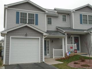 27 Gianna Dr, Manchester, CT 06040 exterior