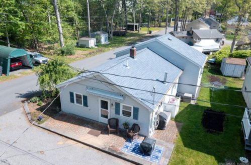 205 Oak Ridge Ln, Killingly, CT 06241 exterior