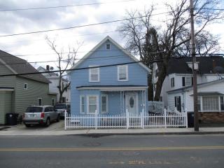 43 Otterson St, Nashua, NH 03060 exterior