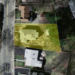 530 Lowell Ave, Newton, MA 02460 aerial view