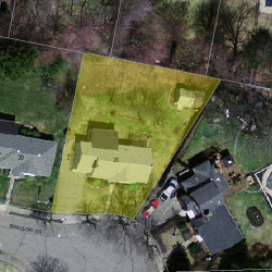 26 Swallow Dr, Newton, MA 02462 aerial view