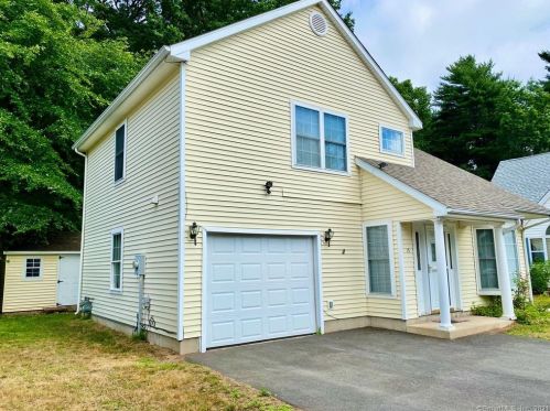 15 Fitch Meadow Ln, Wapping, CT 06074 exterior