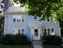 74 Athelstane Rd, Newton, MA 02459 exterior