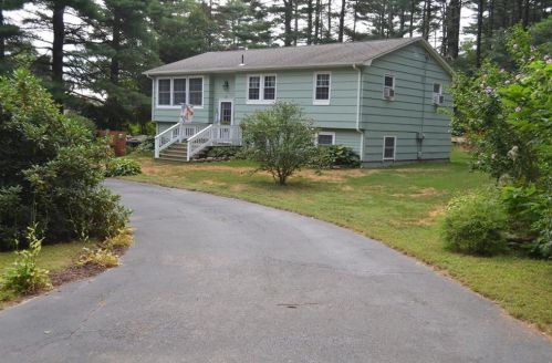 67 Whitman Rd, Coventry, RI 02816 exterior