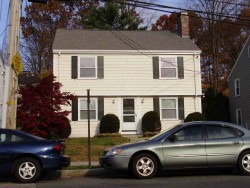 8 Willow St, Newton, MA 02459 exterior