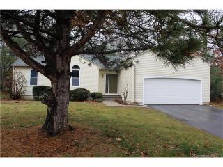 40 Horizon Ave, Chestnut Hill, CT 06226 exterior