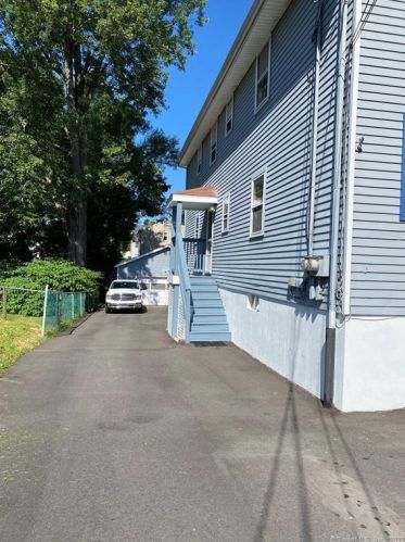33 Jefferson St, New-Britain, CT 06051 exterior