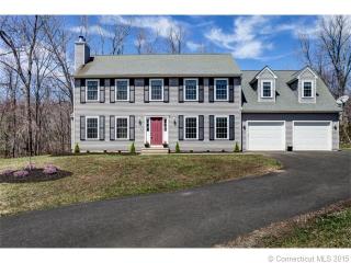 280 Sand Hill Rd, Middletown, CT 06457 exterior