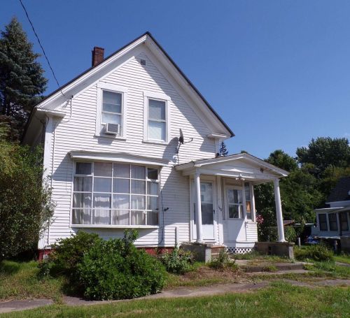 168 Franklin St, Franklin, NH 03235 exterior