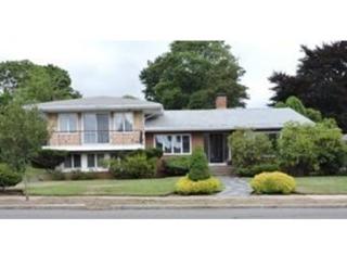 200 Atlantic Ave, Swampscott, MA 01907 exterior