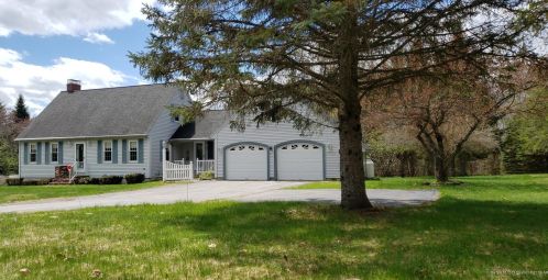 581 Beech Ridge Rd, North Berwick, ME 03906 exterior